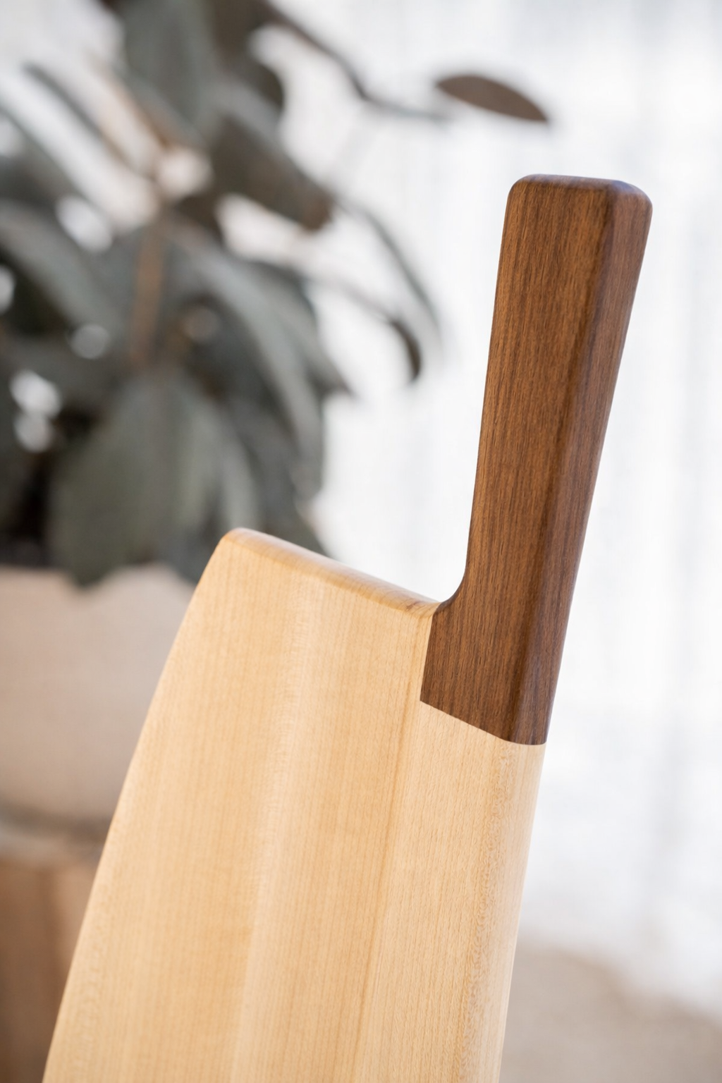 planche charcuterie en bois érable avec viande et présentation