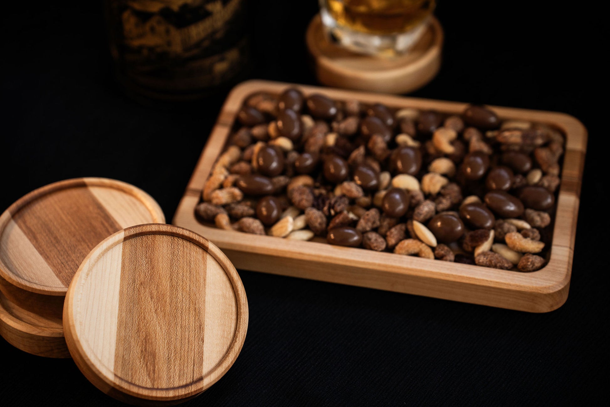 ensemble de sous verres & centre de table en bois érable pour table et apéro